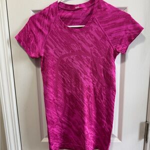 Lululemon Athletica Vibrant Pink Short Sleeve Tee